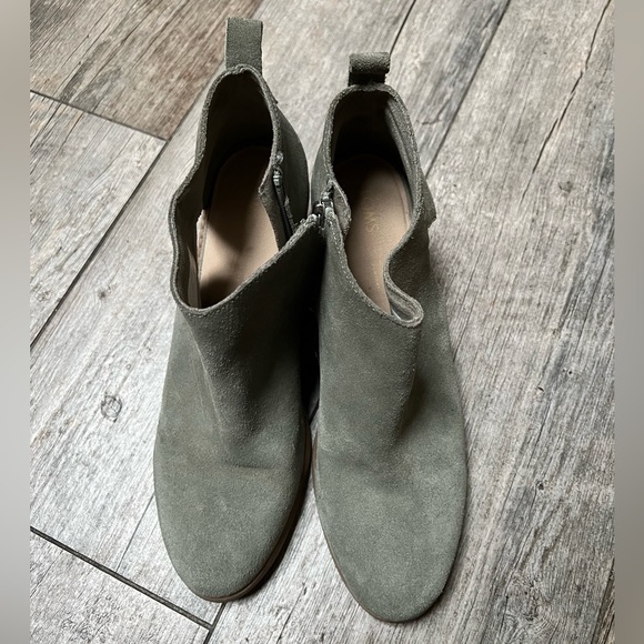 TOMS | Lea suede booties green - Picture 6 of 12
